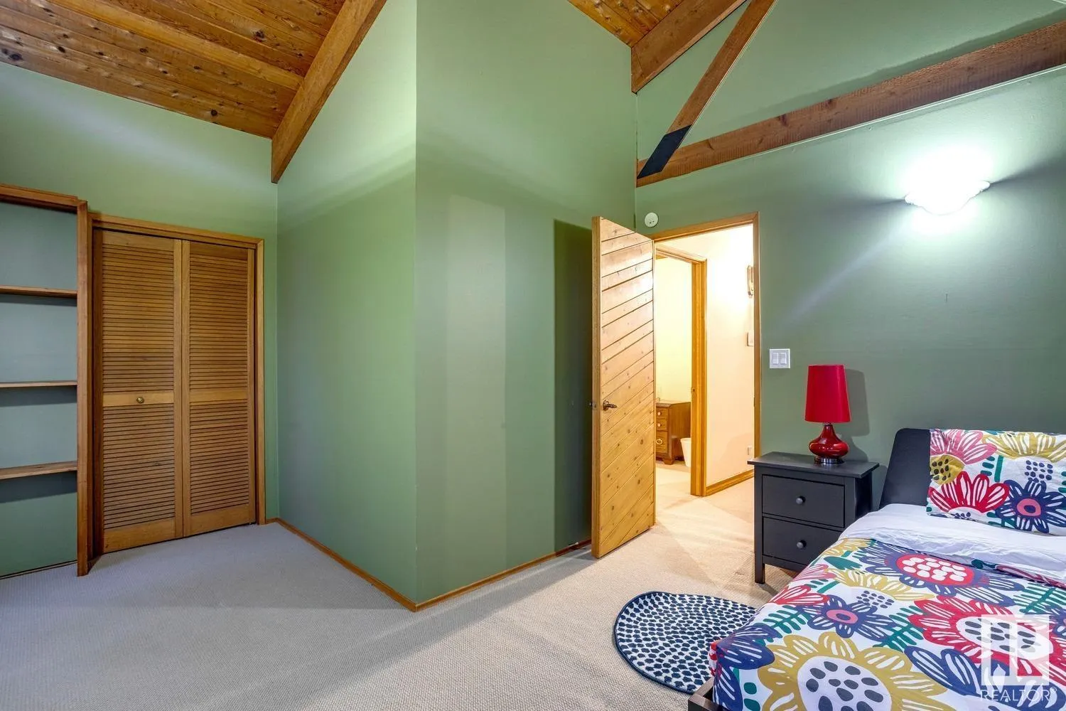 18420 8A AV SW