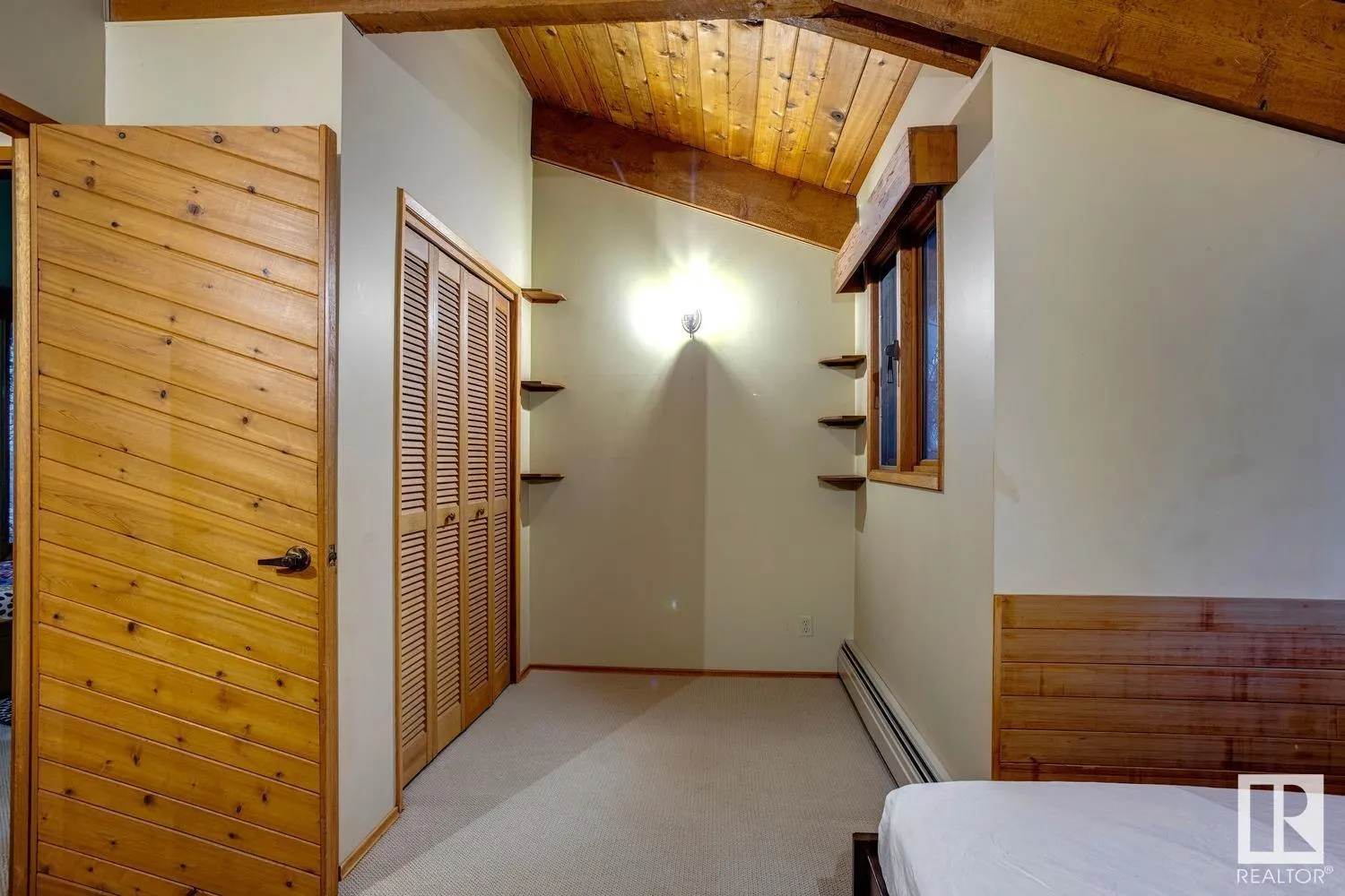18420 8A AV SW