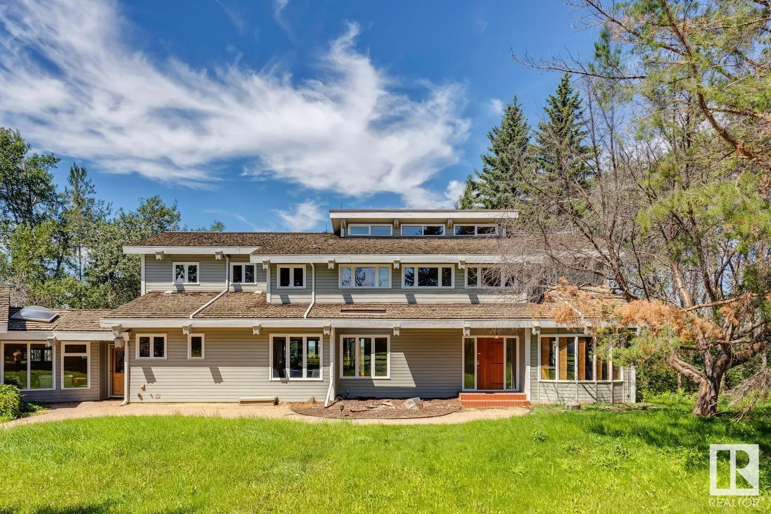 18420 8A AV SW