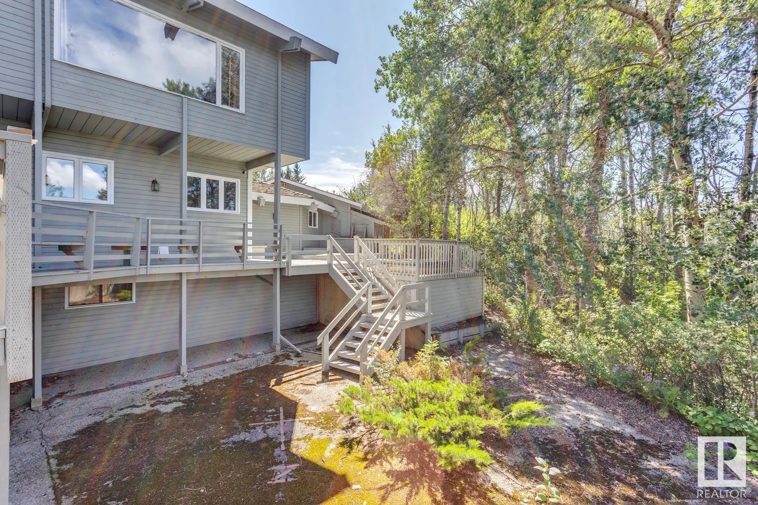 18420 8A AV SW