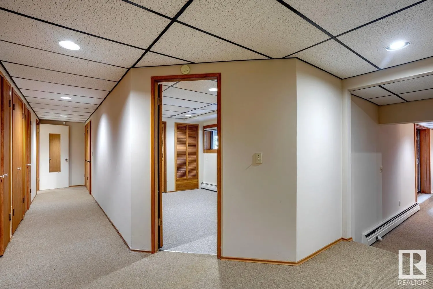 18420 8A AV SW