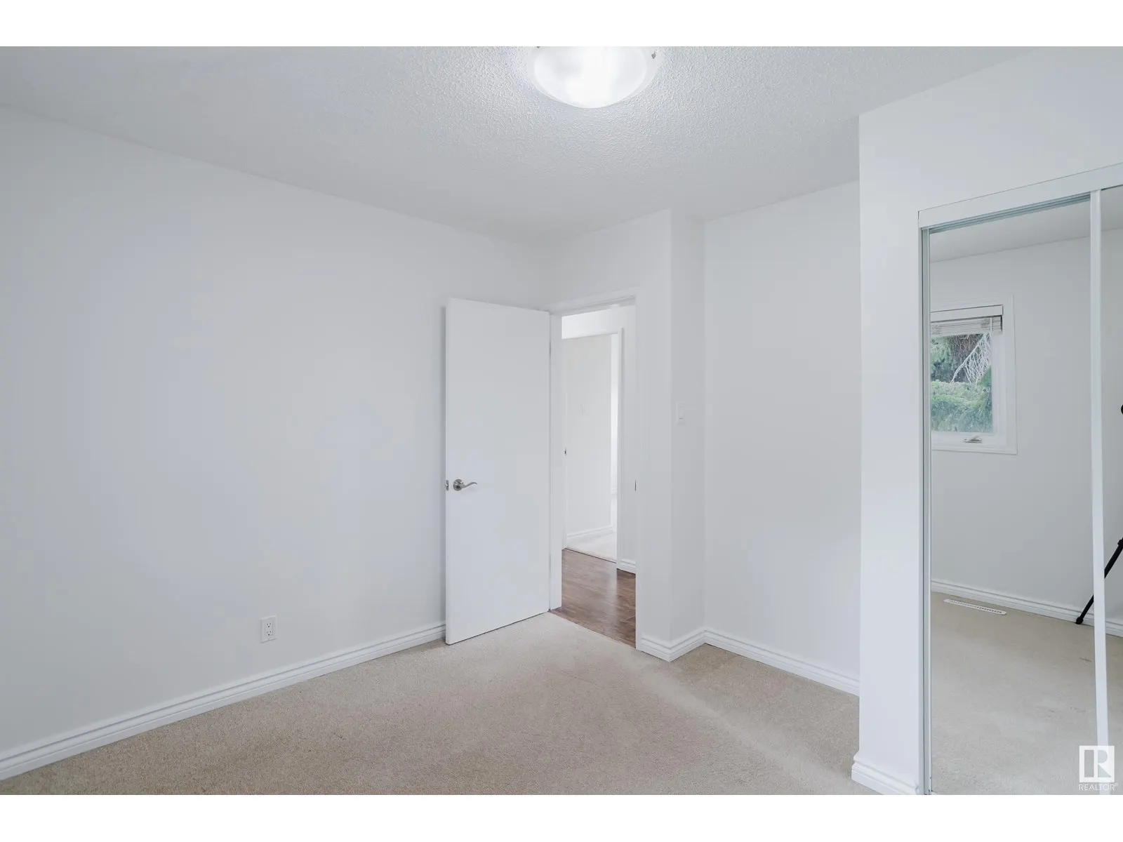 13203 140 ST NW