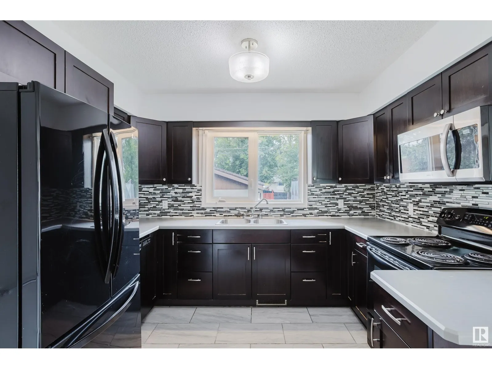 13203 140 ST NW