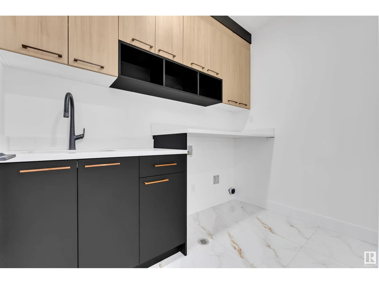 4008 40 ST