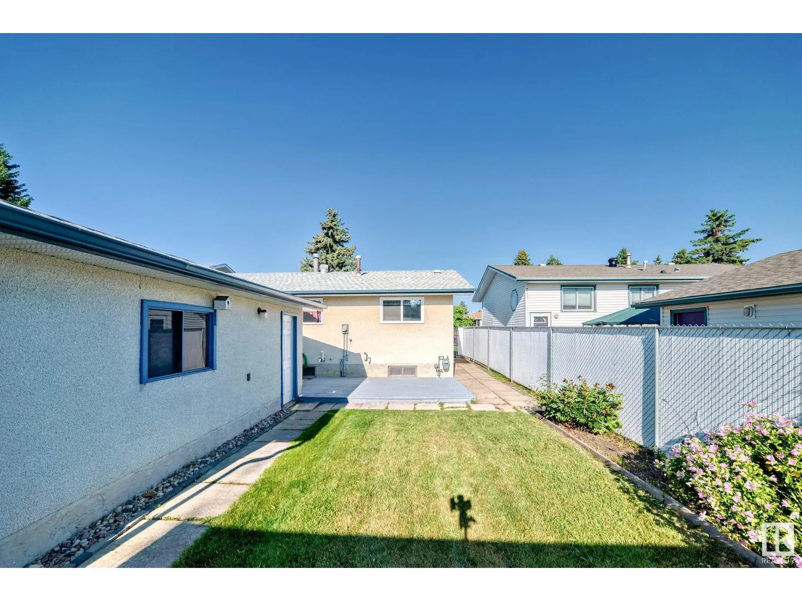 110 BRANTFORD ST