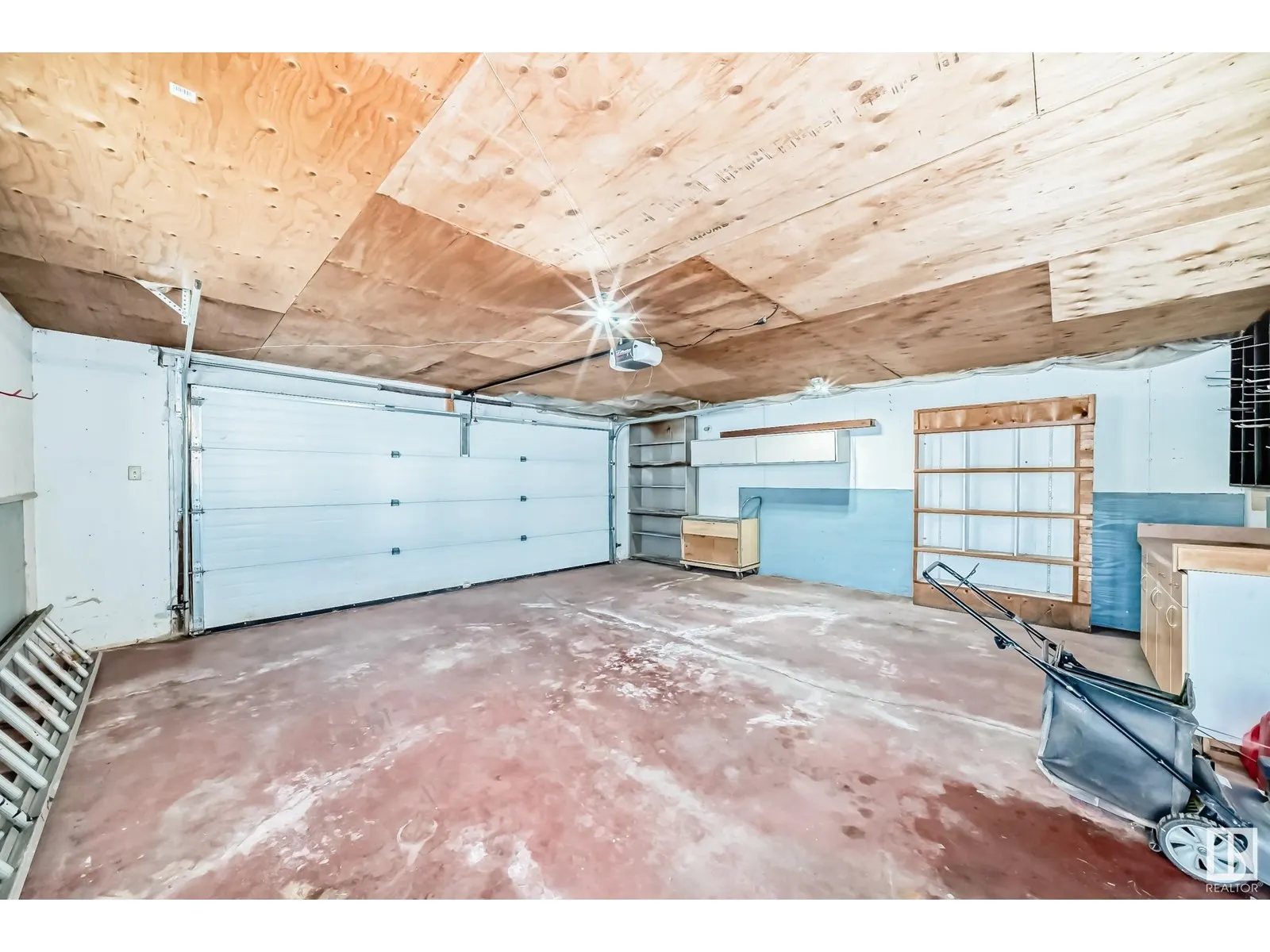 110 BRANTFORD ST