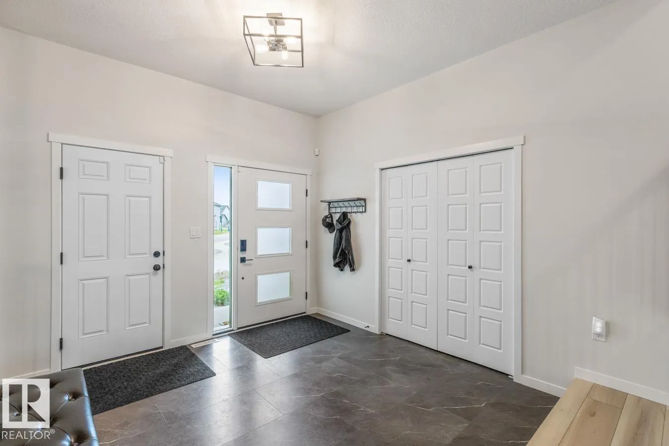 194 RANCHER RD