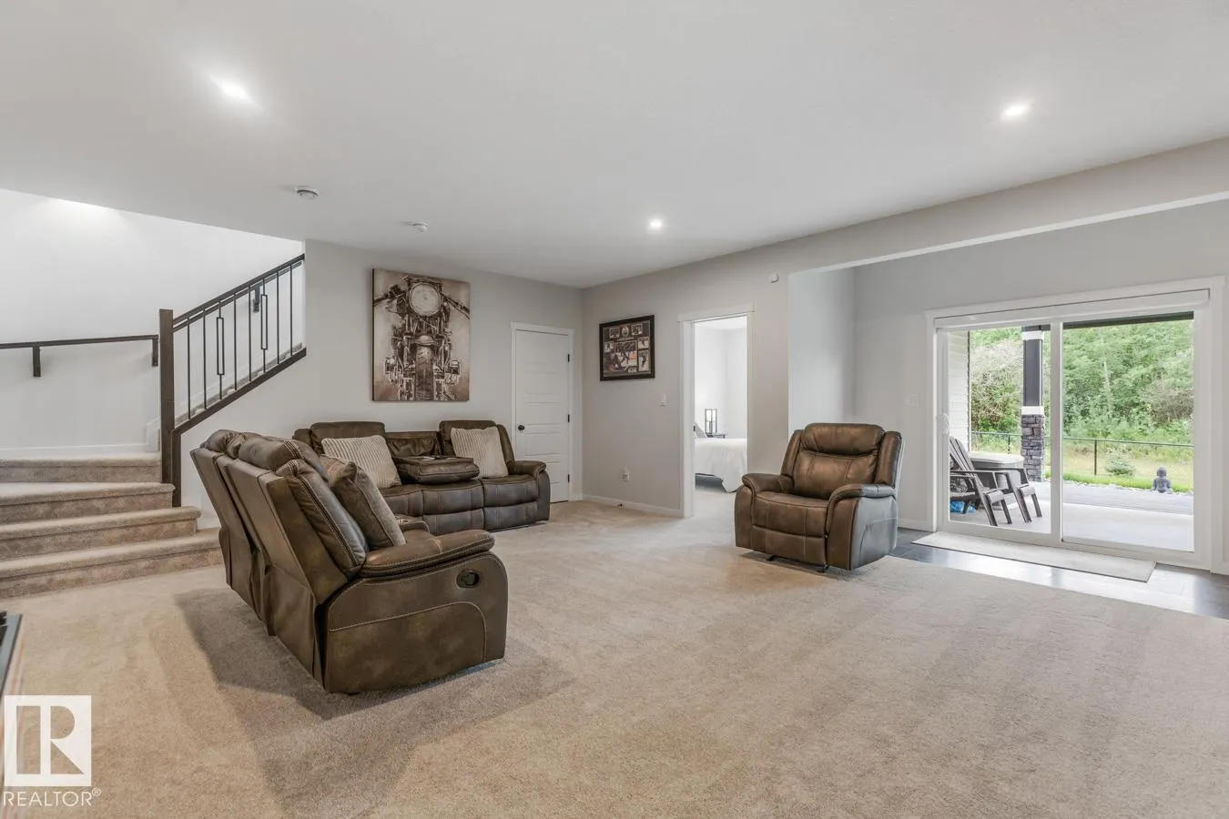 194 RANCHER RD