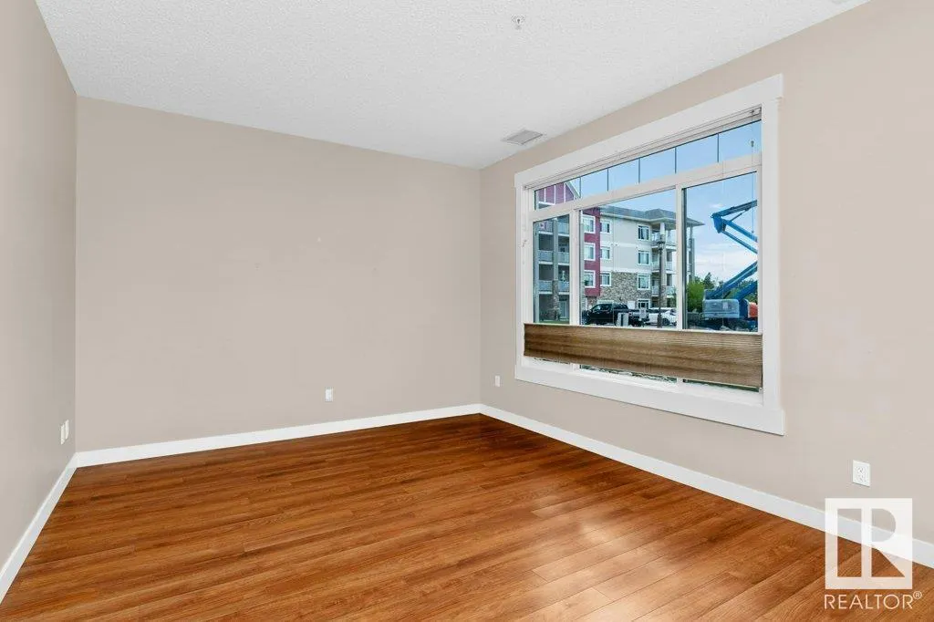 119-511 QUEEN ST