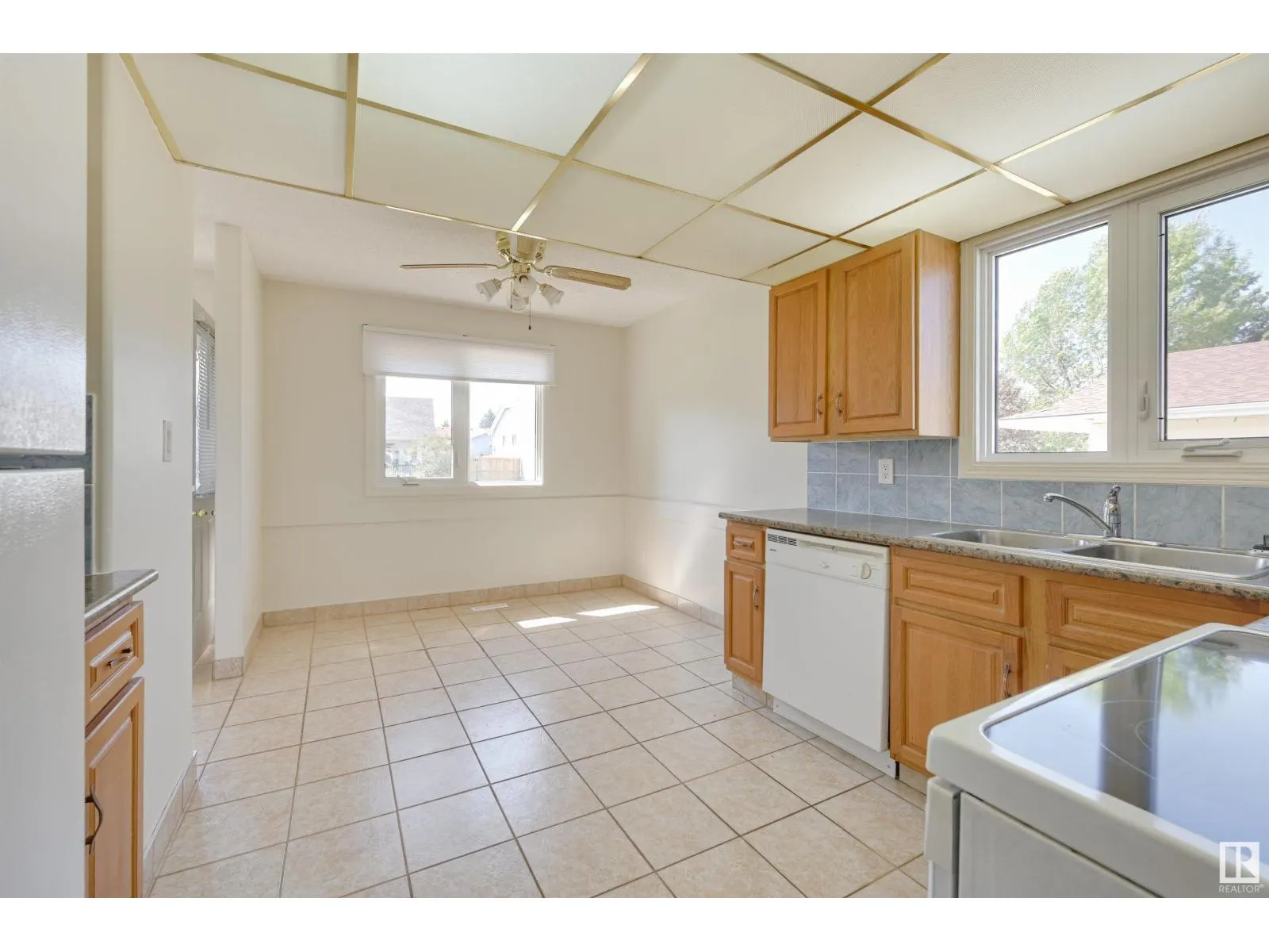 128 WESTBOURNE RD