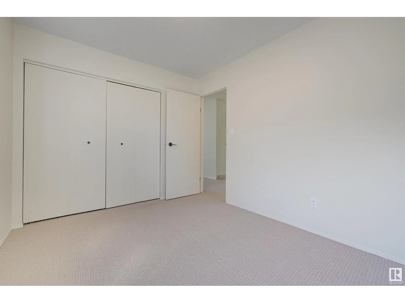 128 WESTBOURNE RD