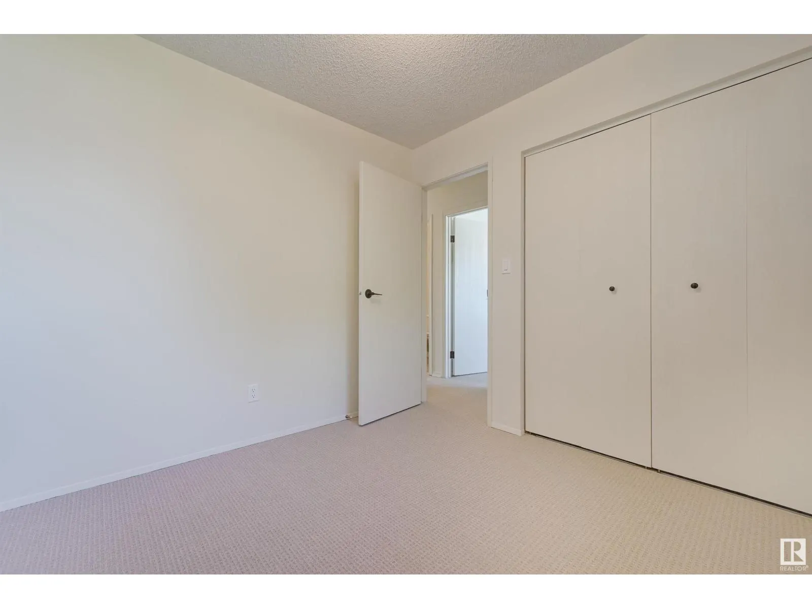 128 WESTBOURNE RD