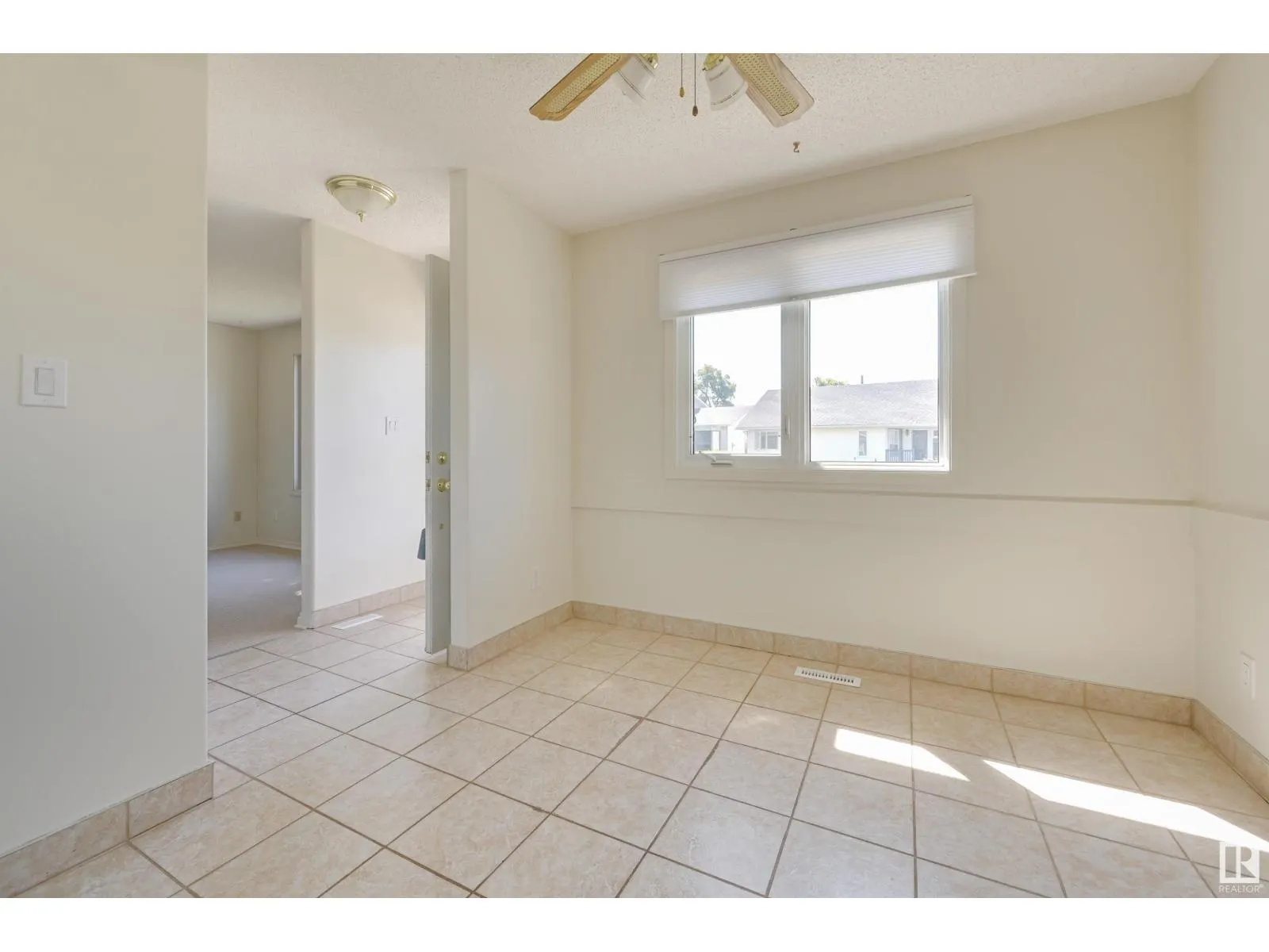 128 WESTBOURNE RD