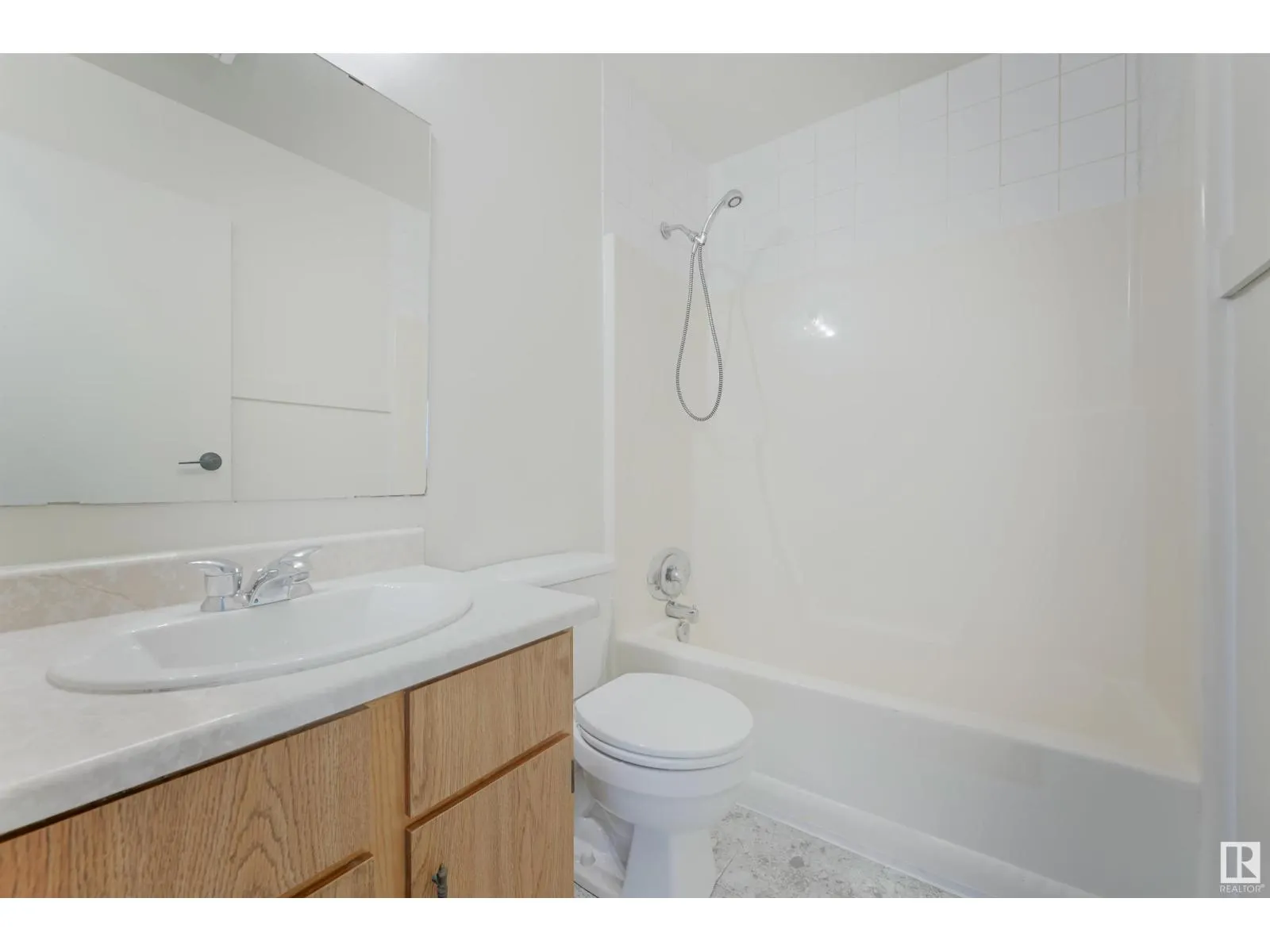 128 WESTBOURNE RD