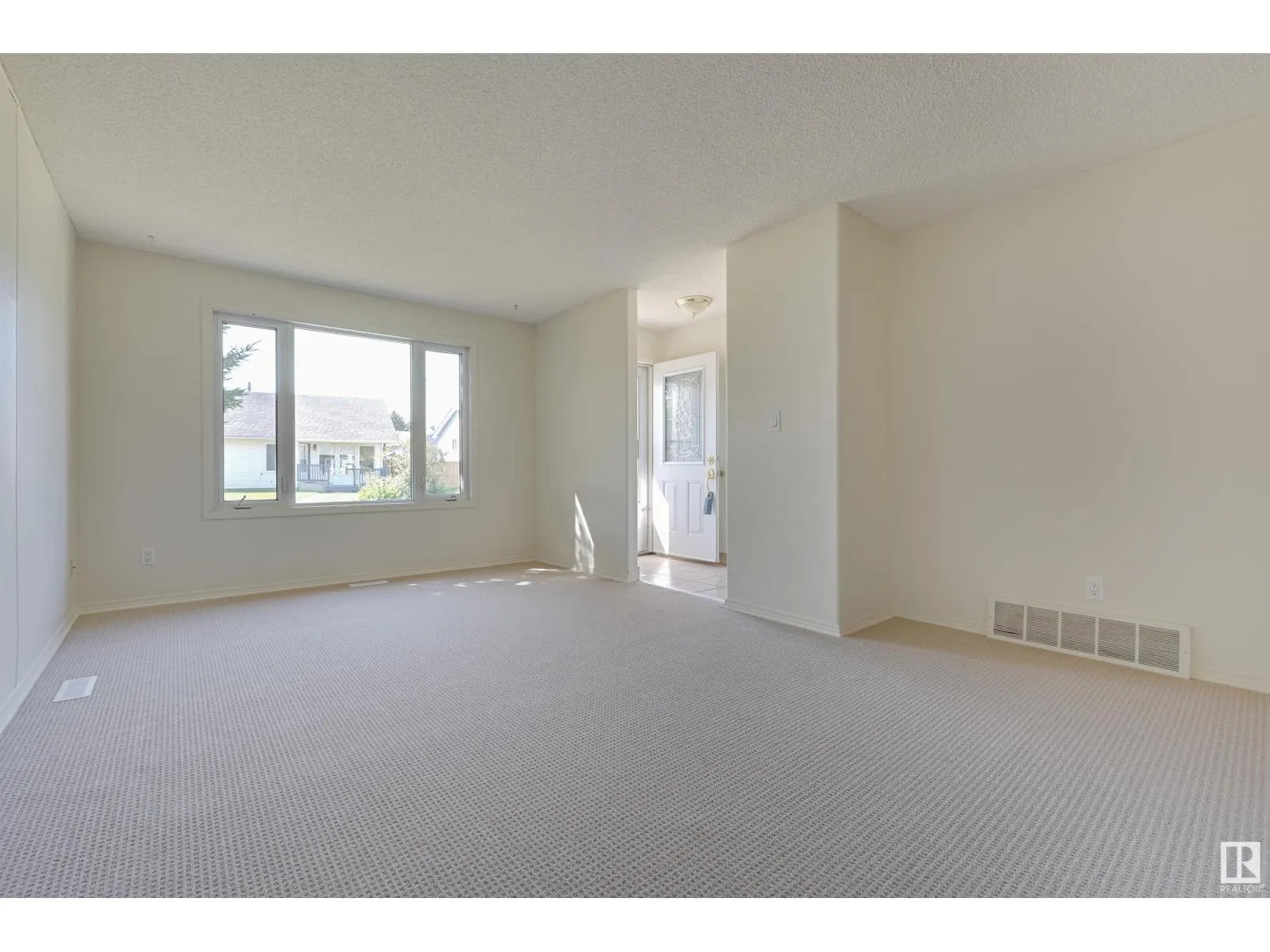 128 WESTBOURNE RD
