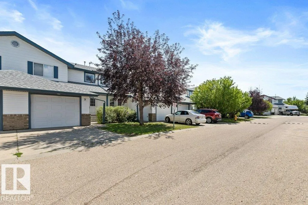 #9 450 HYNDMAN CR NW