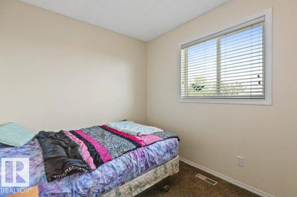 #9 450 HYNDMAN CR NW