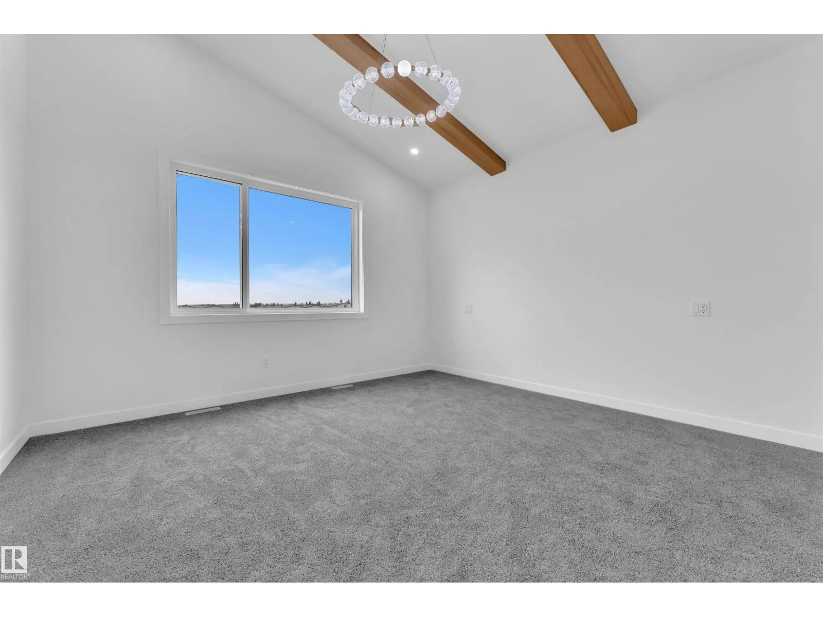 404 Pine PT