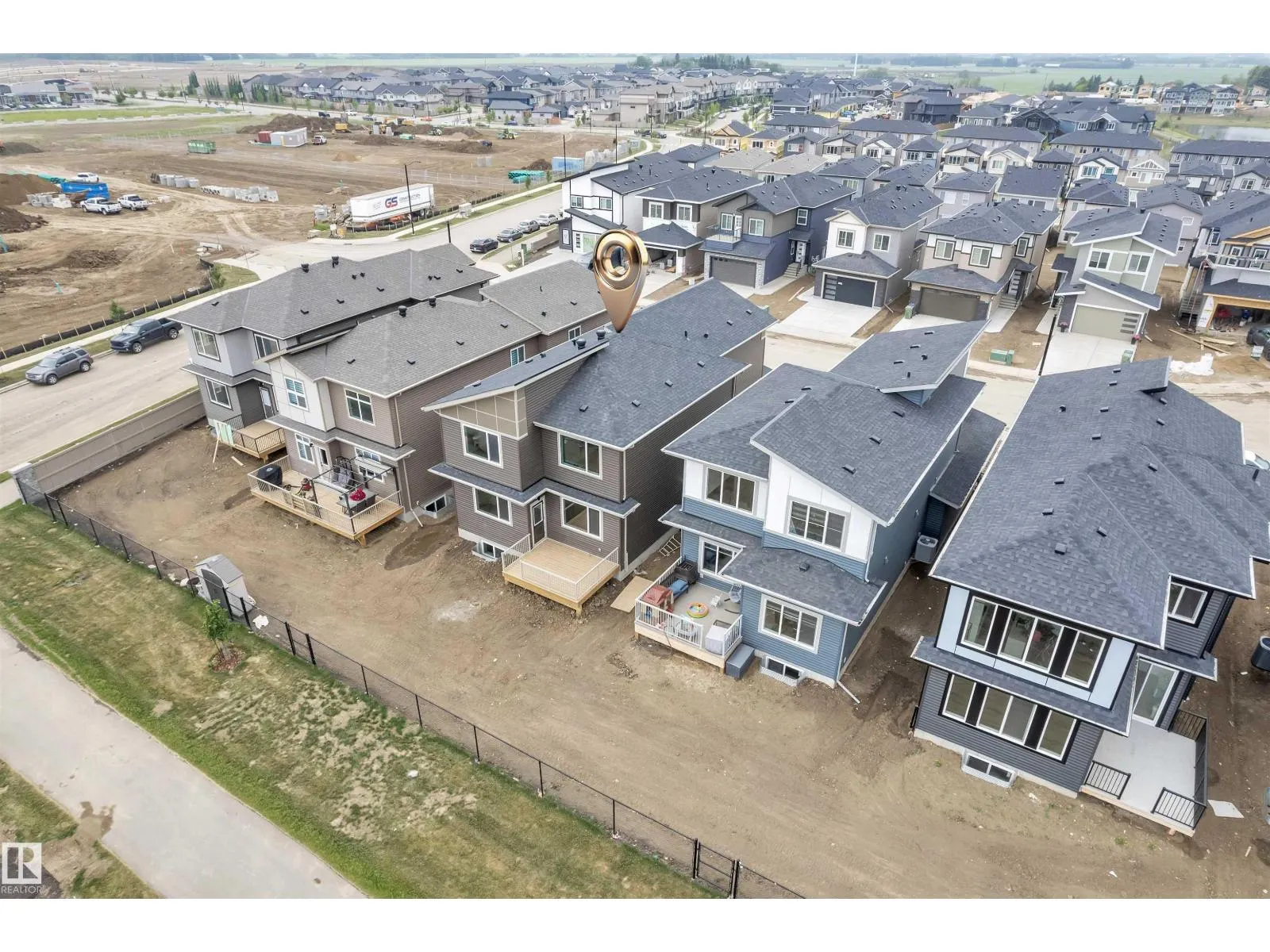 404 Pine PT