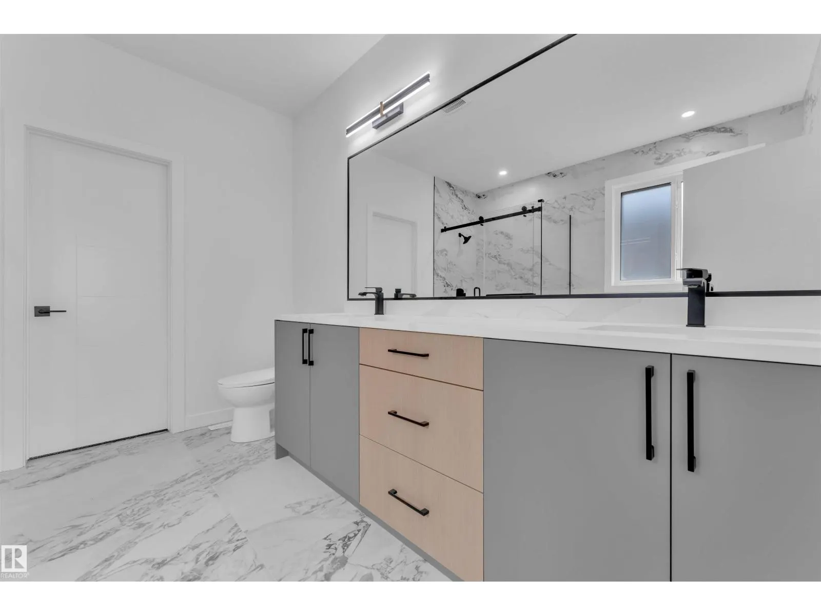 404 Pine PT