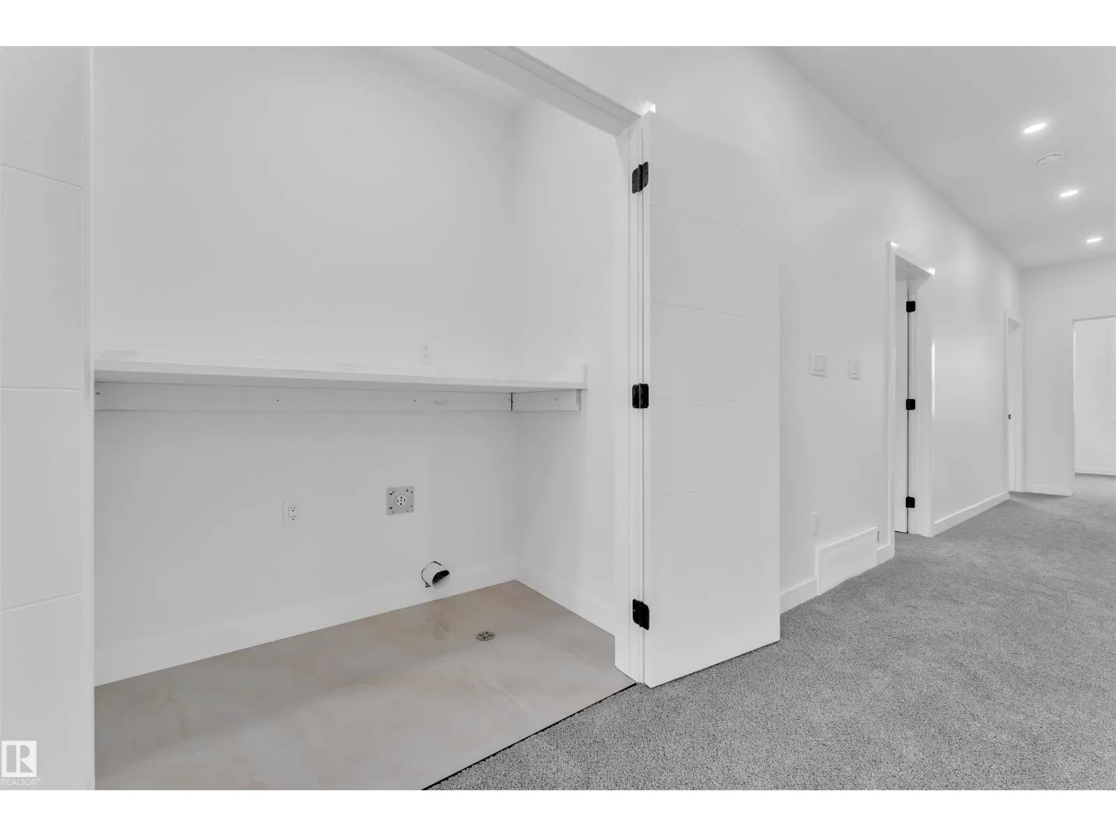 404 Pine PT