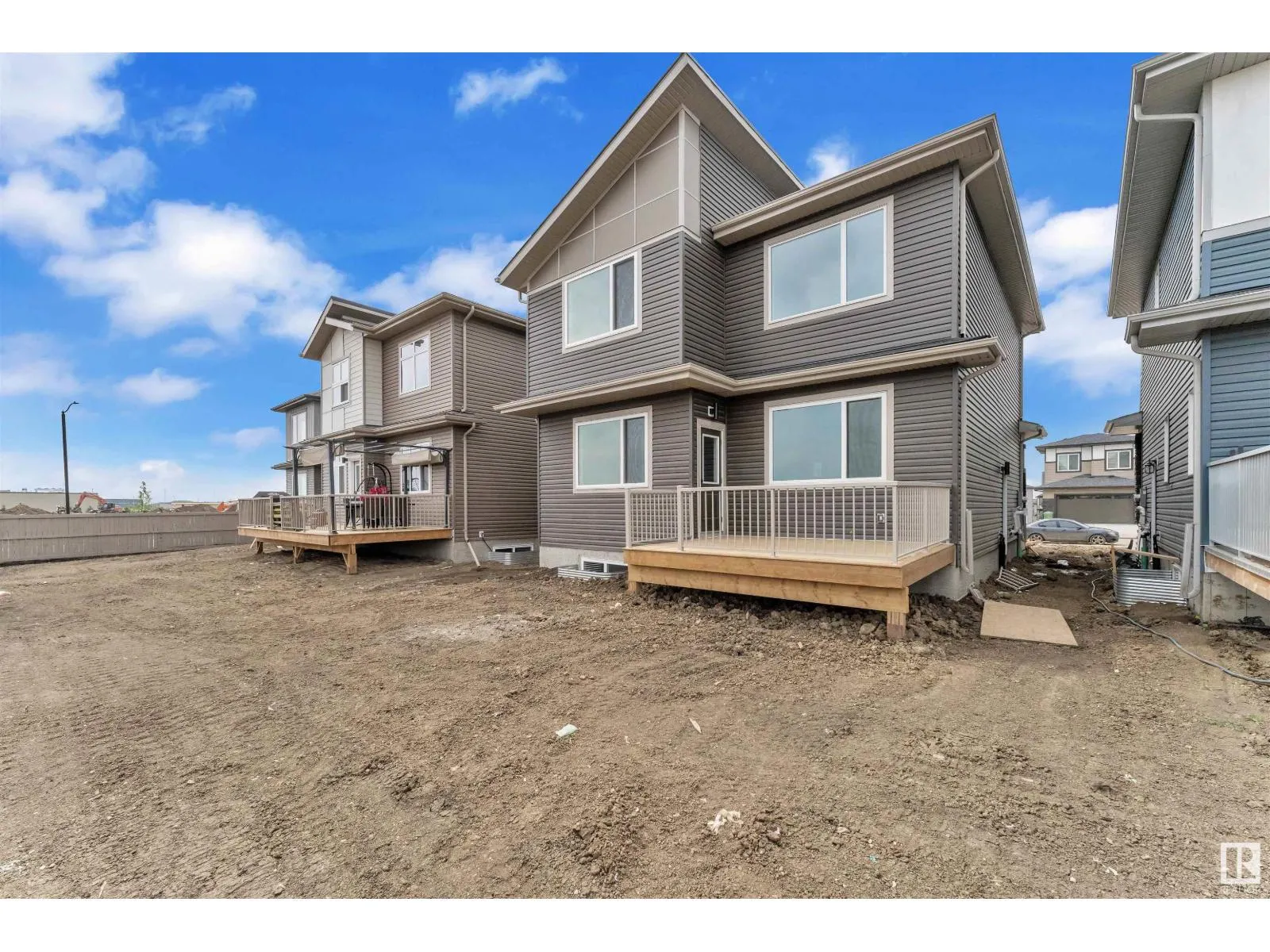 404 Pine PT