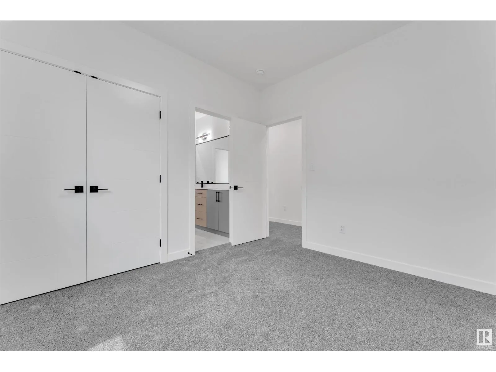 404 Pine PT