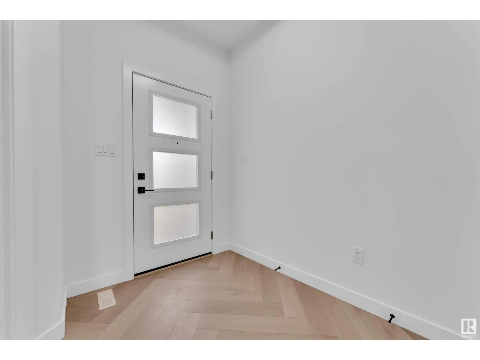 404 Pine PT