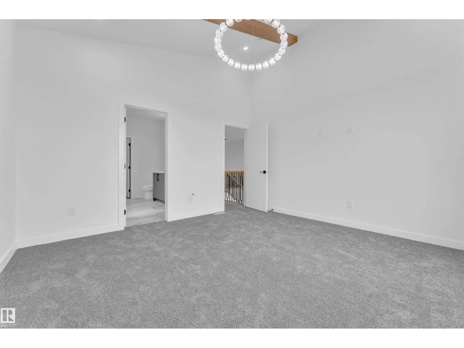 404 Pine PT