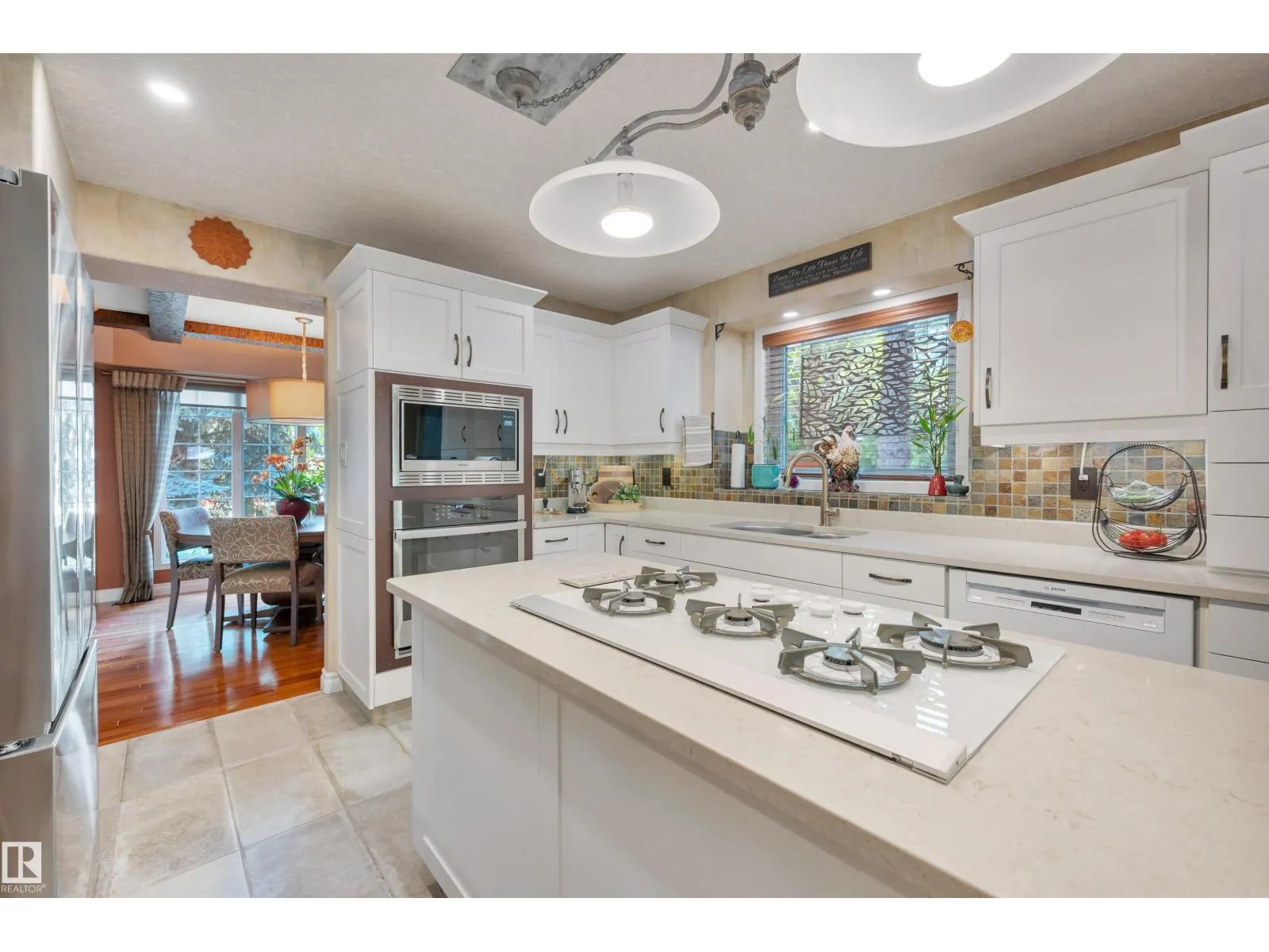 49 BERRYMORE DR