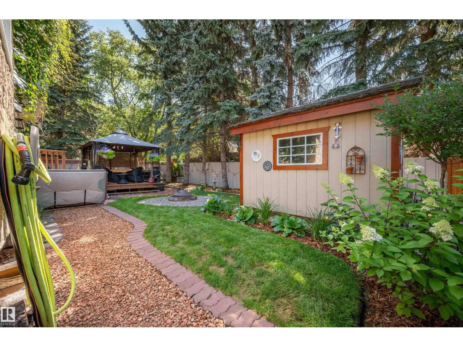 49 BERRYMORE DR