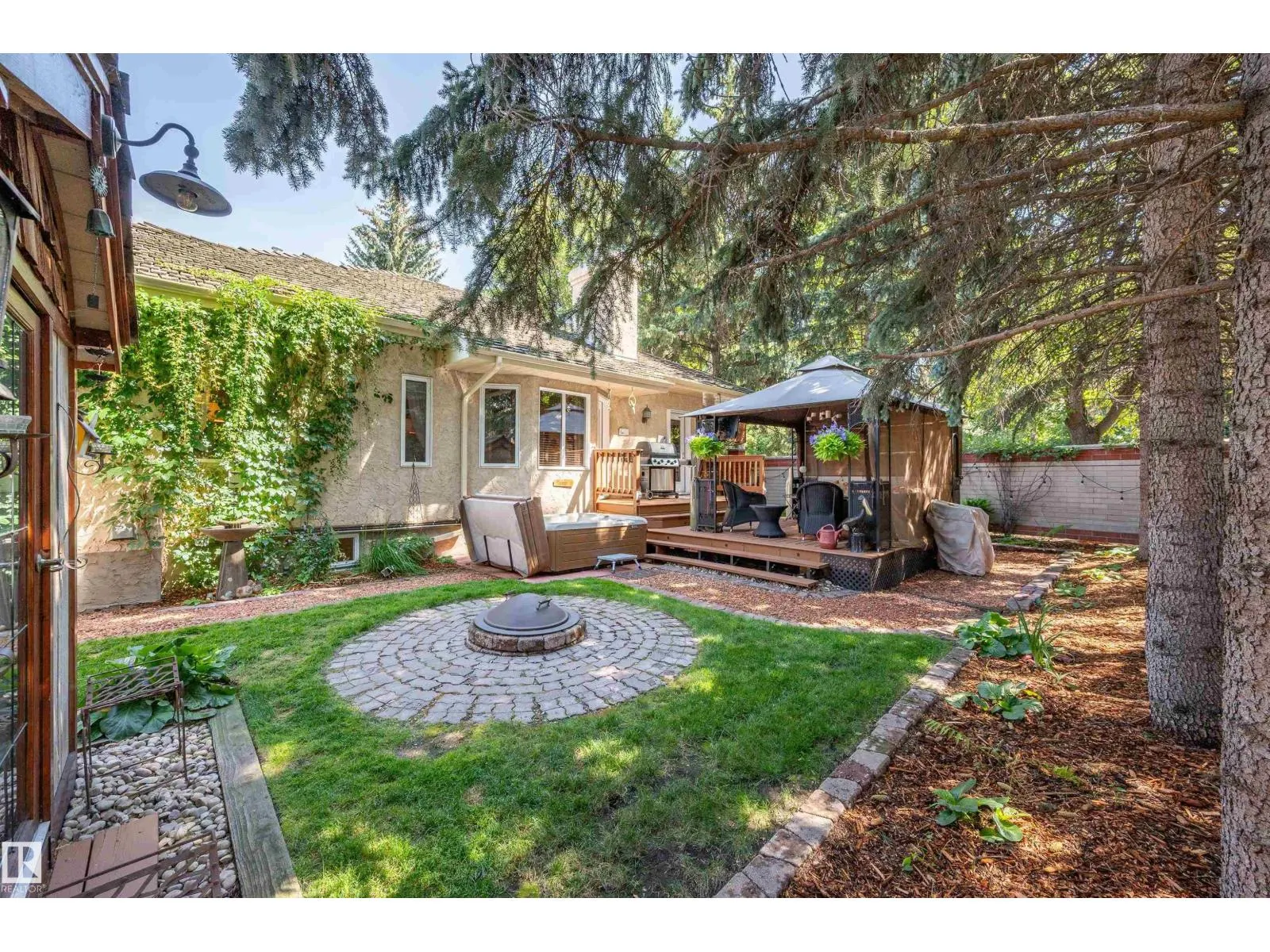 49 BERRYMORE DR