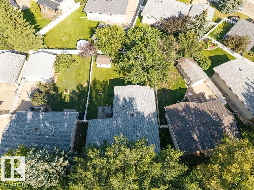 1031 STRATHCONA DR