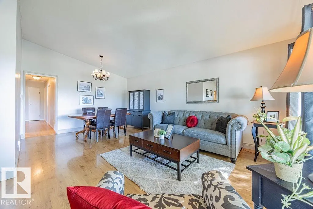 1031 STRATHCONA DR