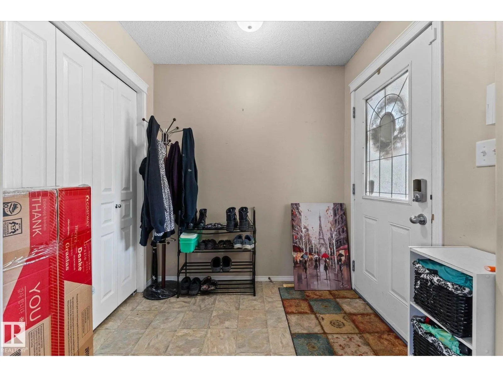 76 VENTURA ST