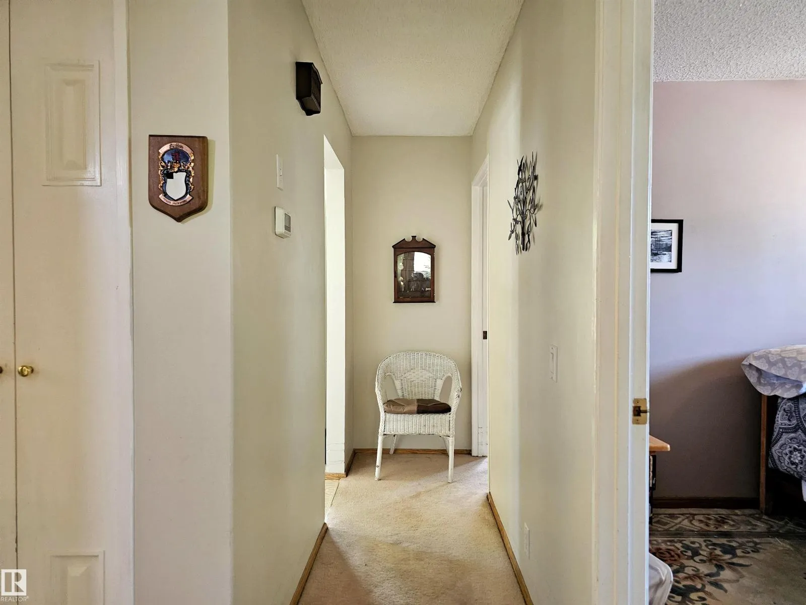 32 GATEWOOD AV