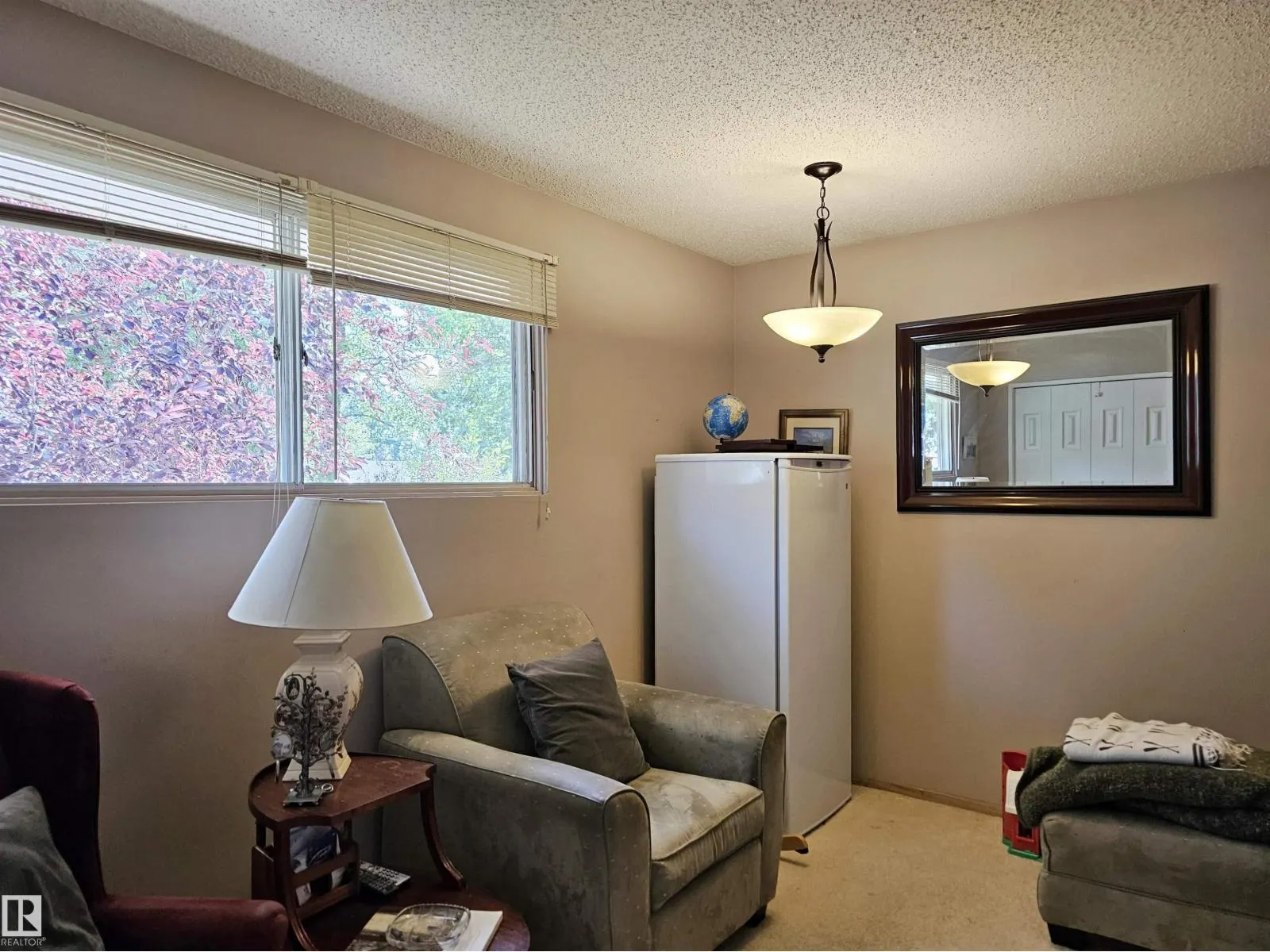 32 GATEWOOD AV