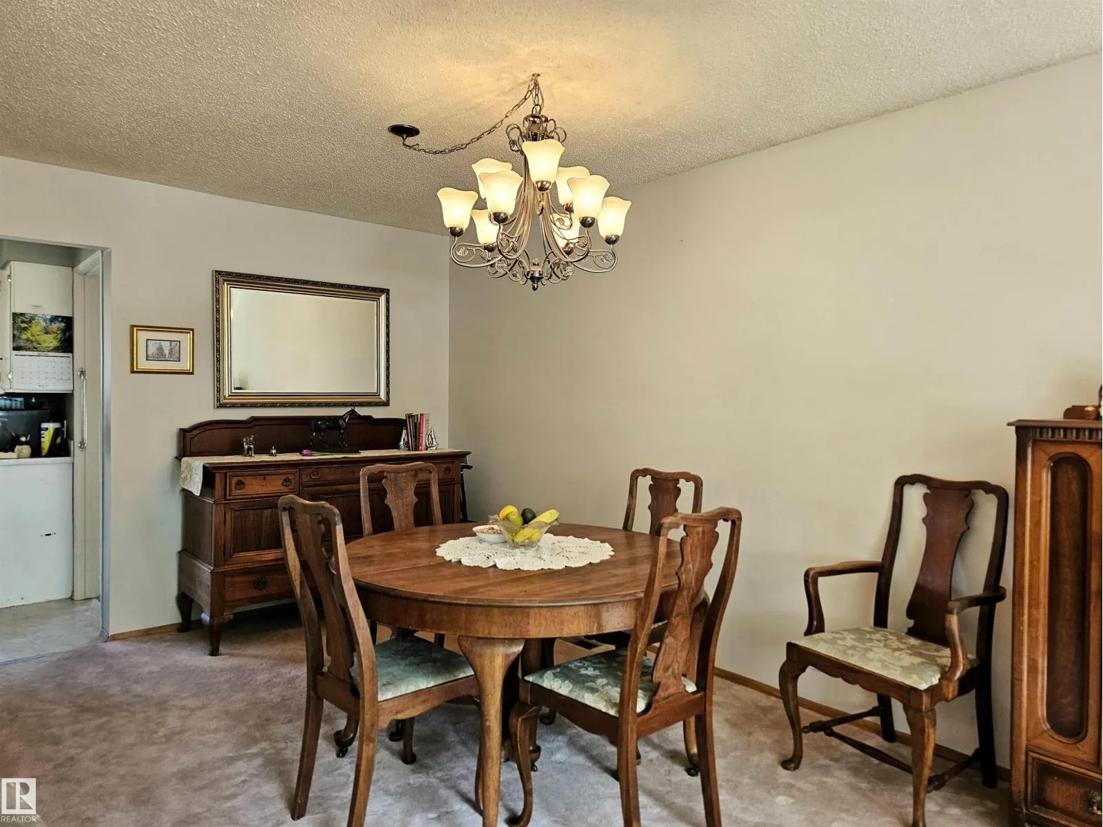 32 GATEWOOD AV