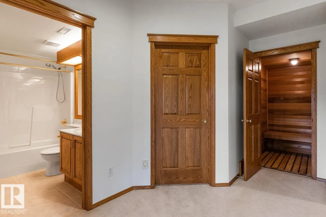 21 RIDGEBAY PL