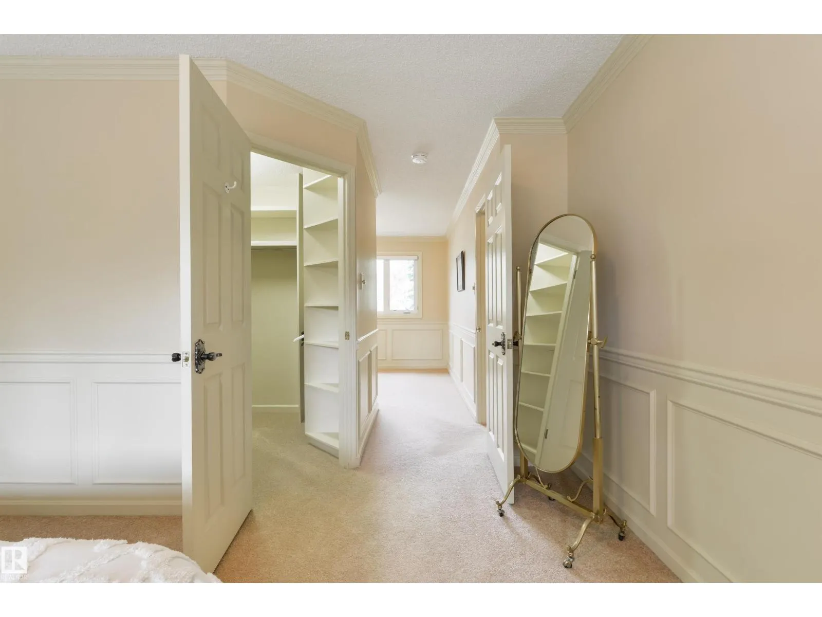 14007 53 AV NW