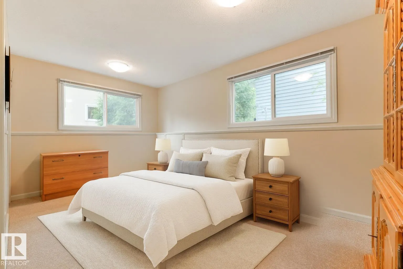 14007 53 AV NW