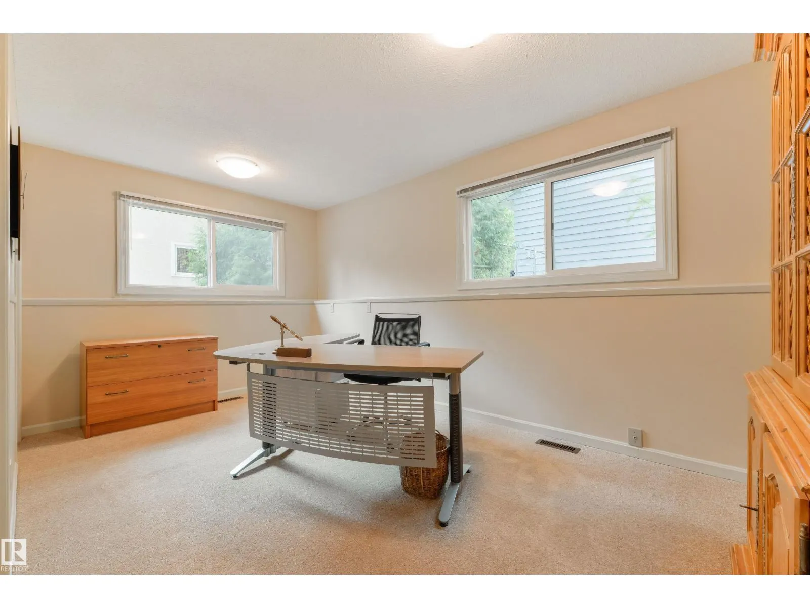 14007 53 AV NW