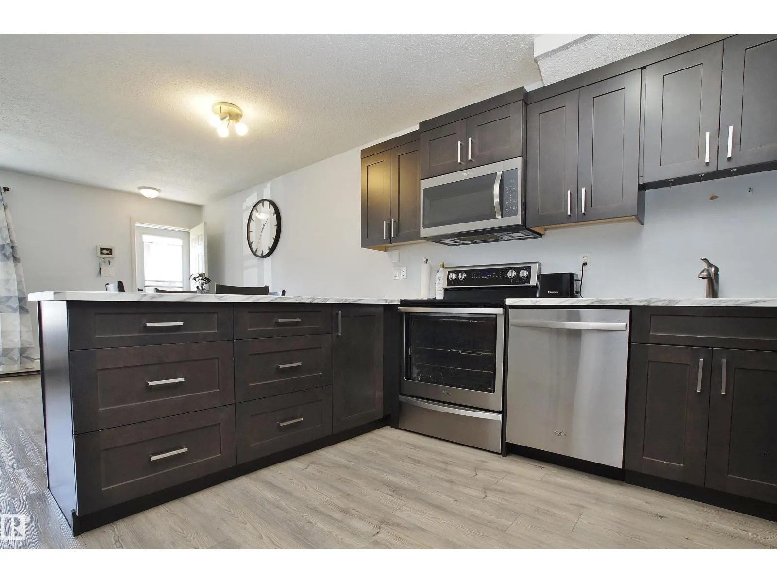 #30 13580 38 ST NW