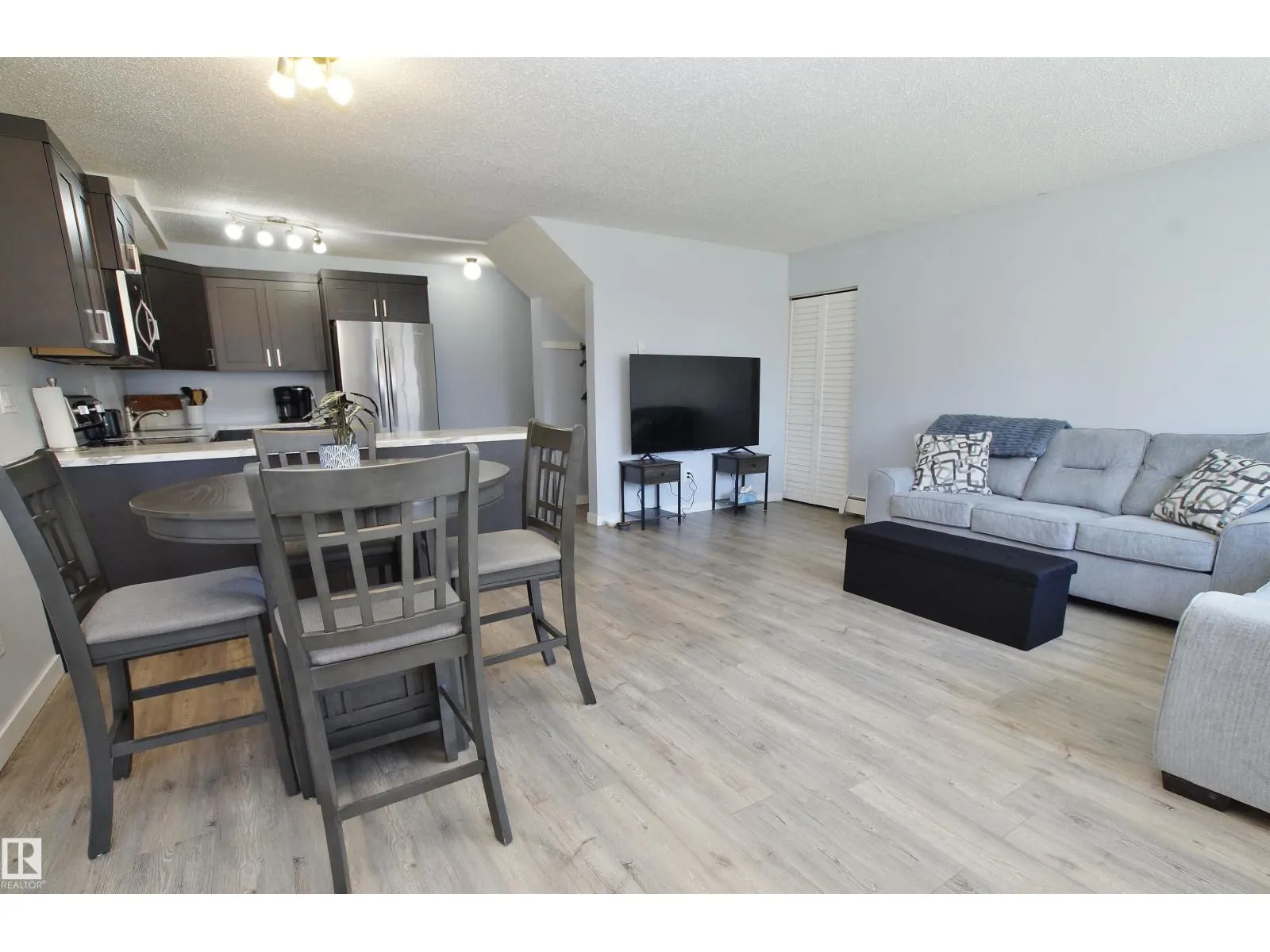 #30 13580 38 ST NW
