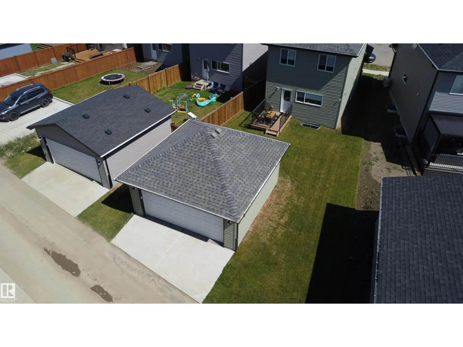 49 TILIA PL