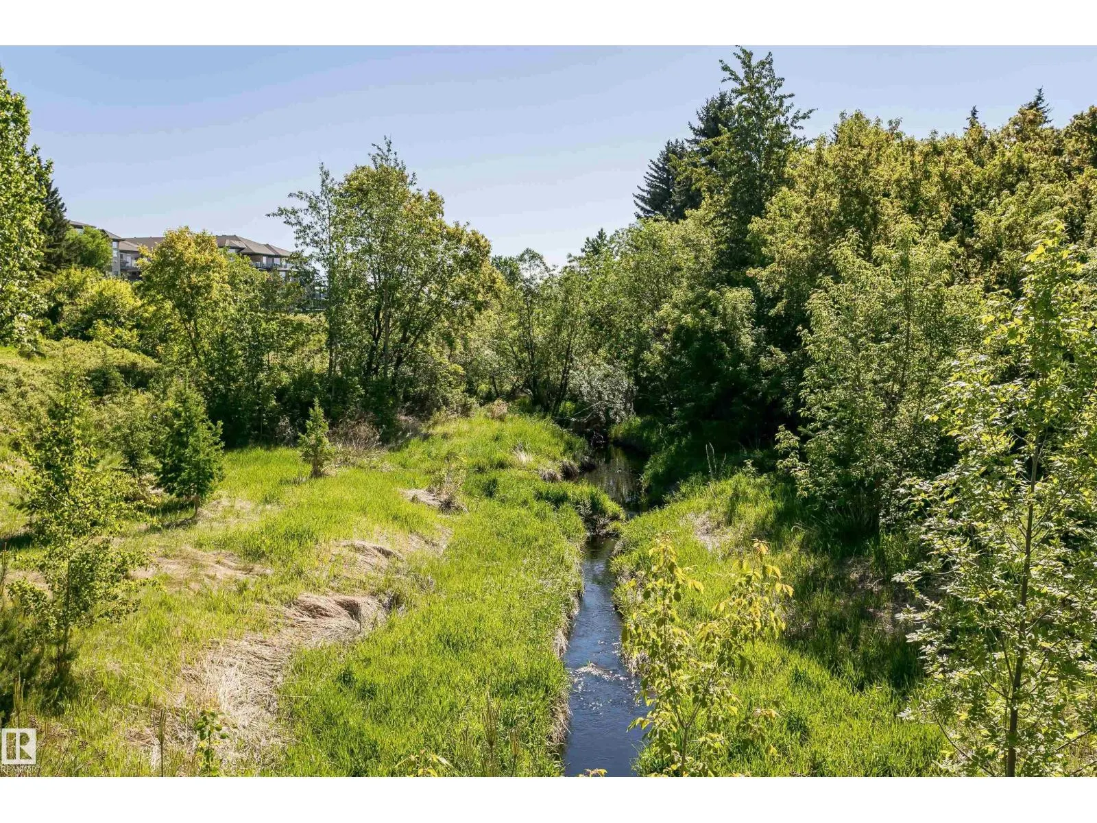 16 Willow Park Estates