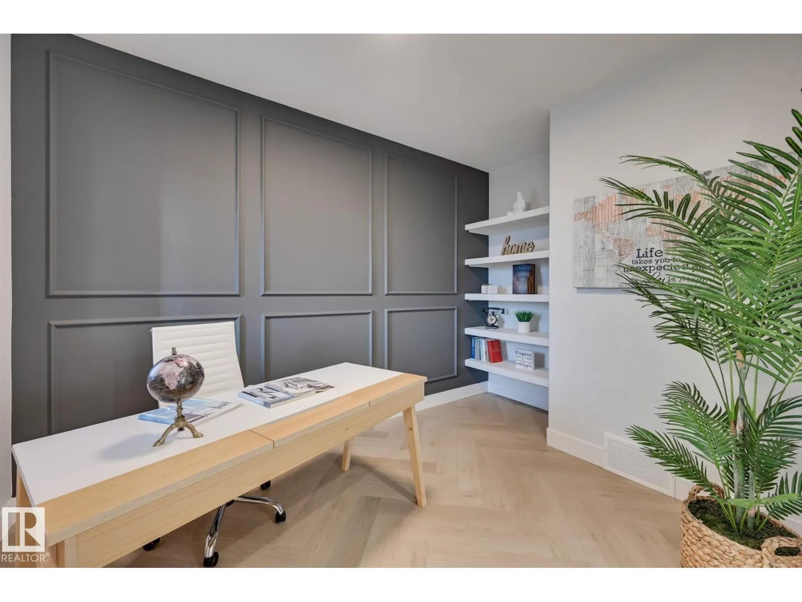 32 CANNES CV