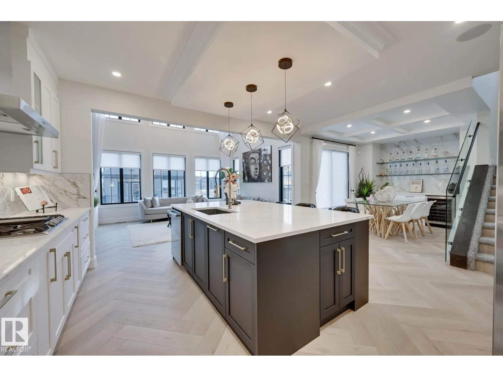 32 CANNES CV