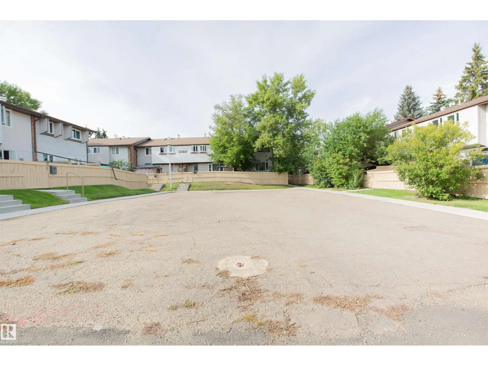 #1 14120 80 ST NW