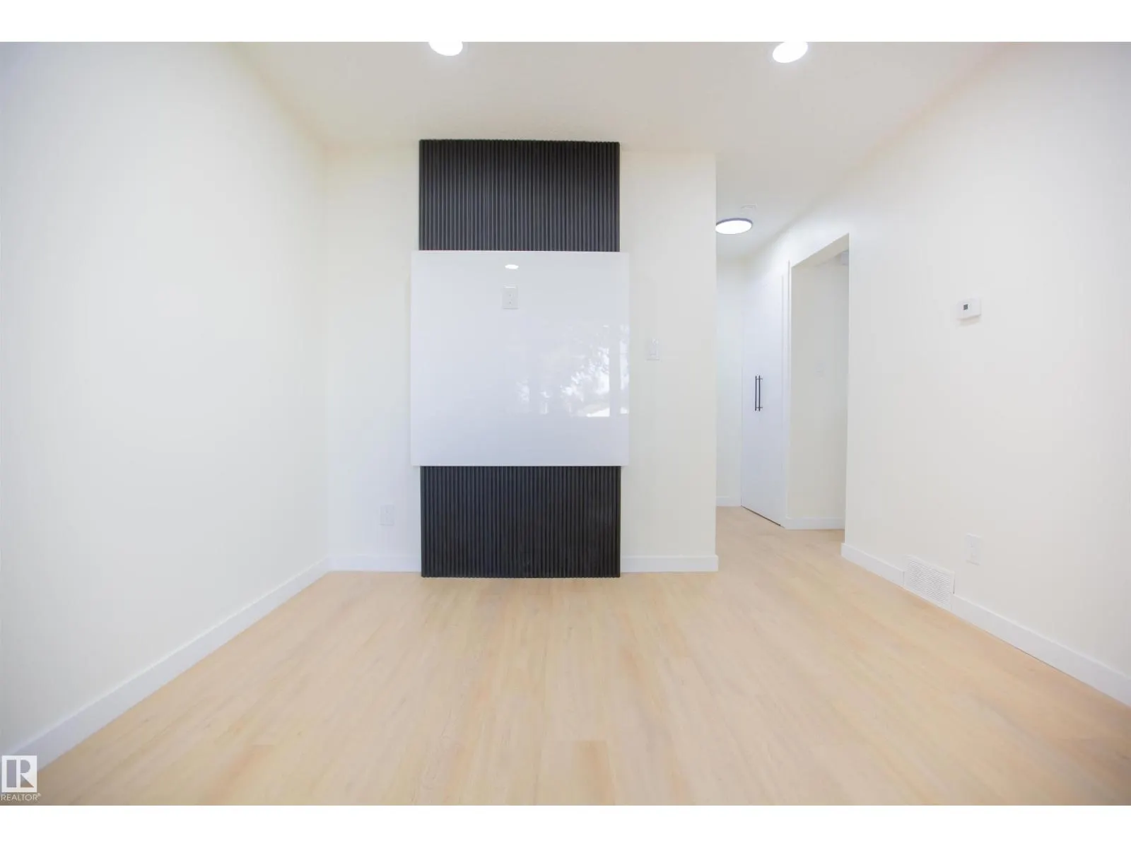 #1 14120 80 ST NW